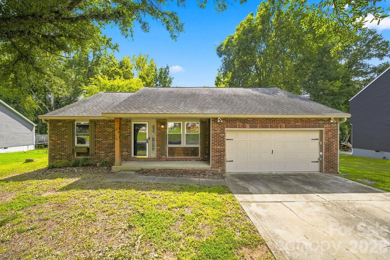 11407 Antebellum Dr., Charlotte, NC 28273