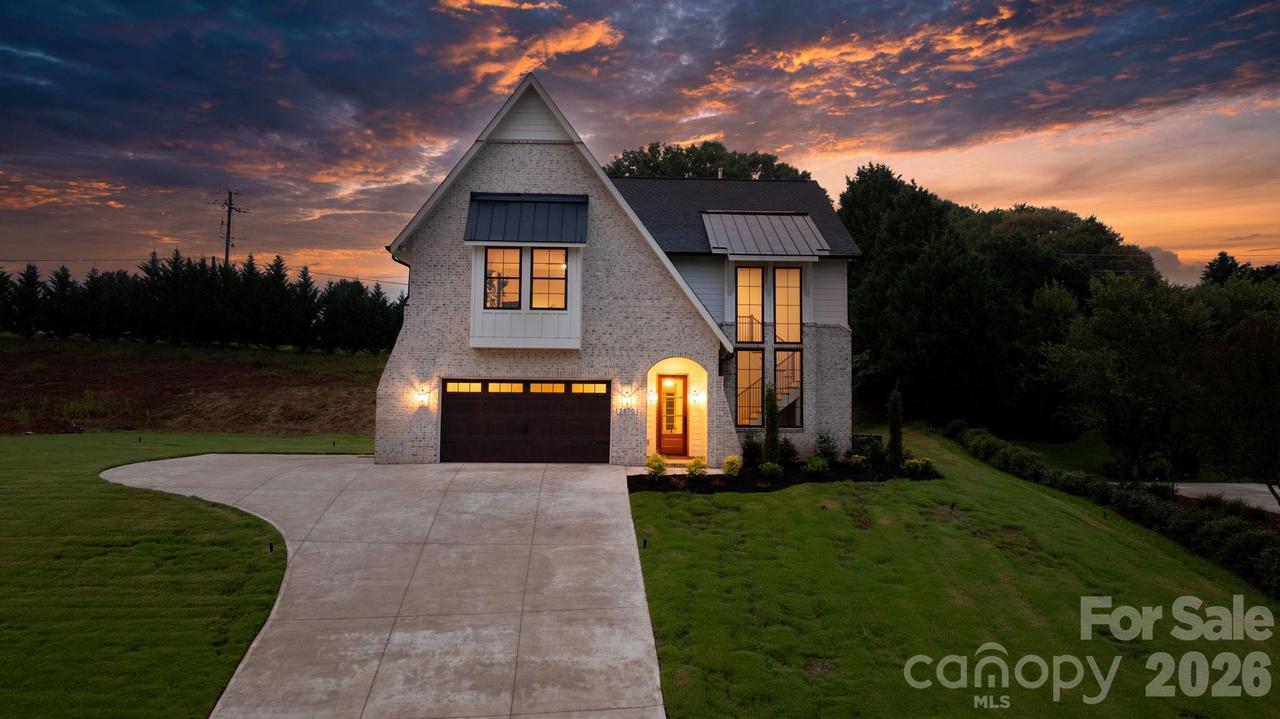 2670 Charleston Ct., Claremont, NC 28610