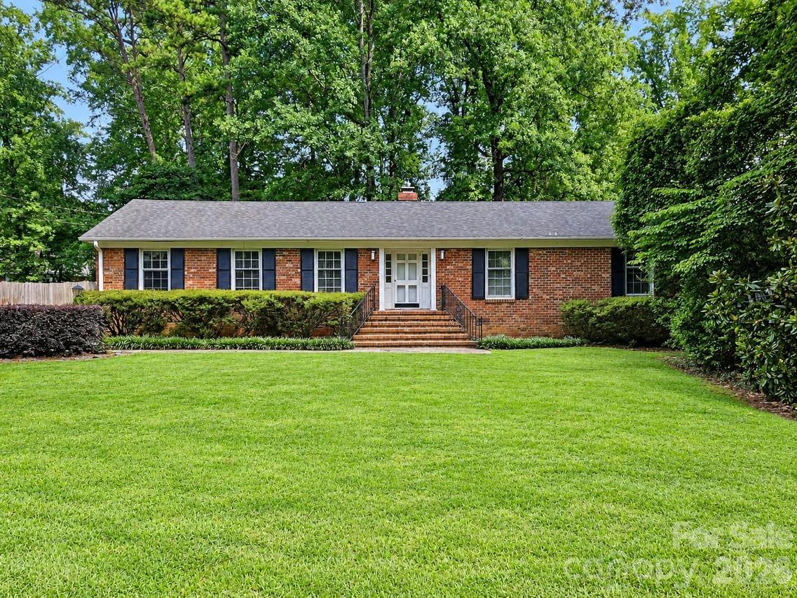 6123 Page Ct., Charlotte, NC 28270