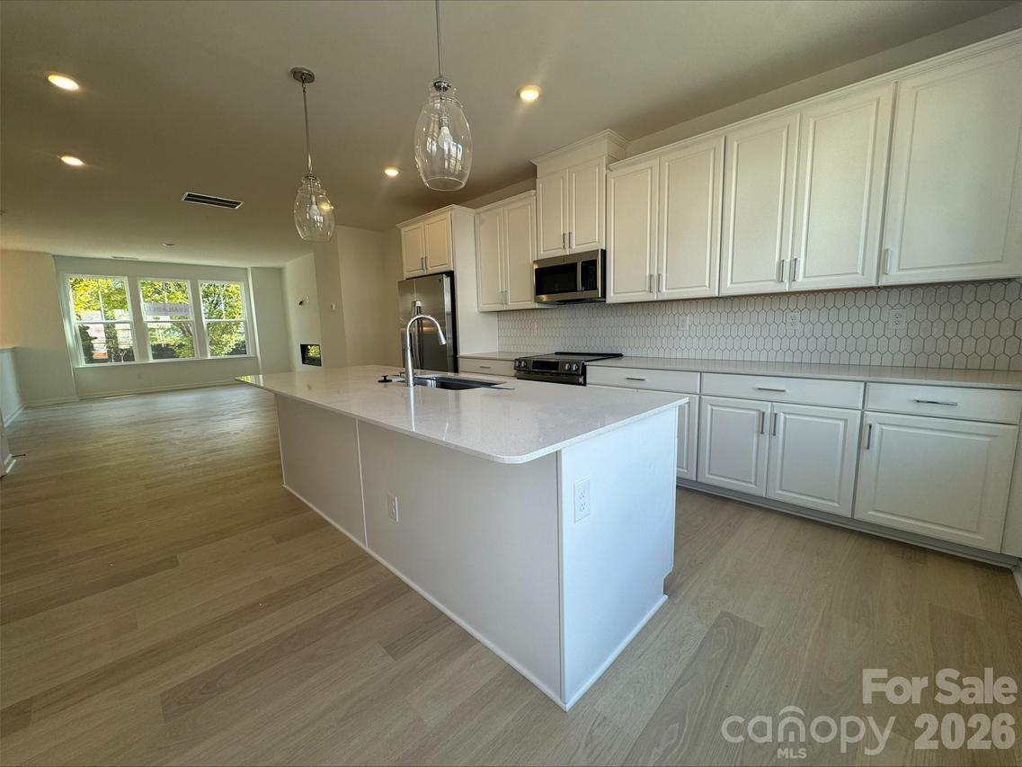 1908 Alexander Village Main Dr., Charlotte, NC 28262