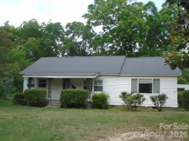 512 E Vance St., Laurinburg, NC 28352