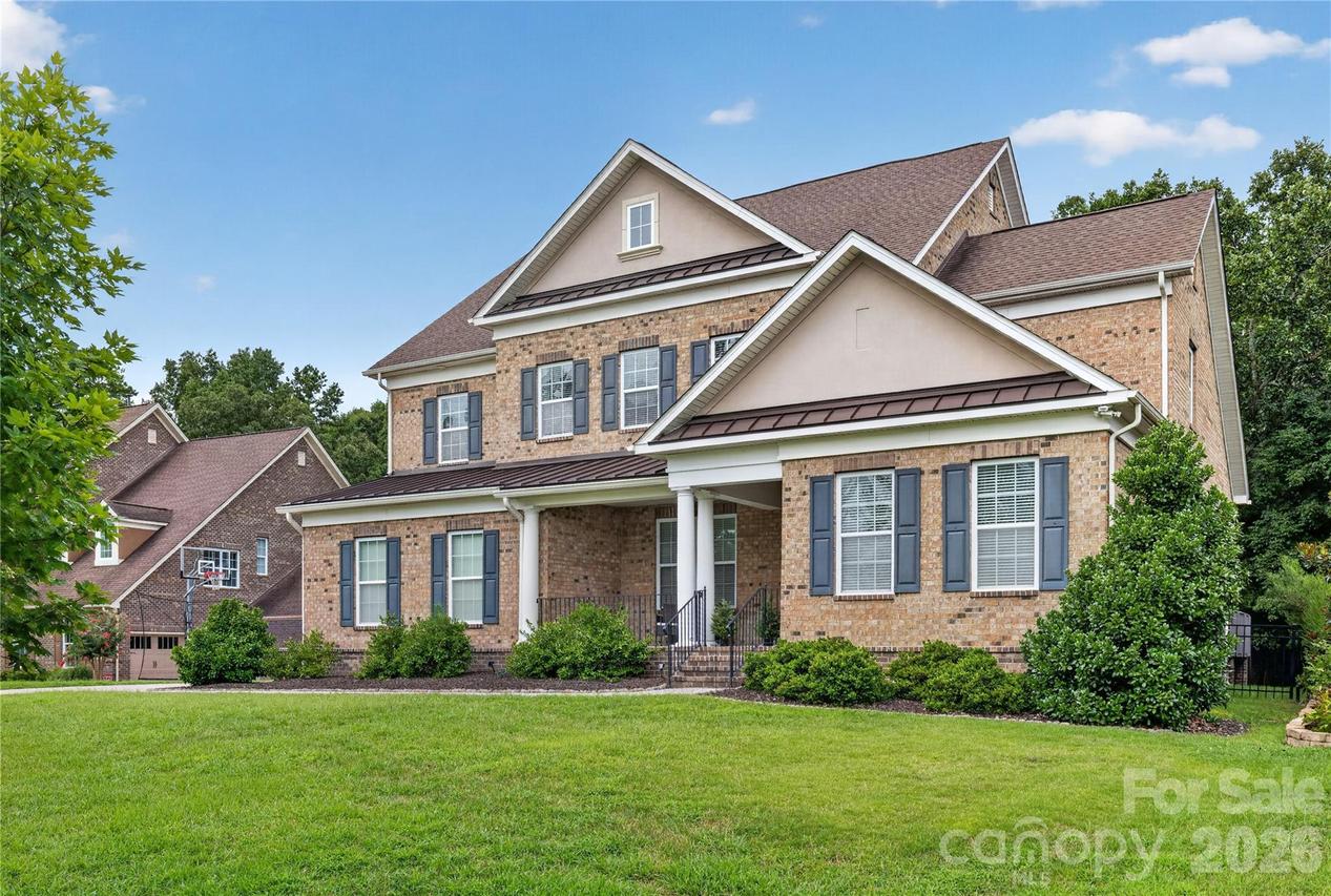 1402 Smoketree Ct., Waxhaw, NC 28173