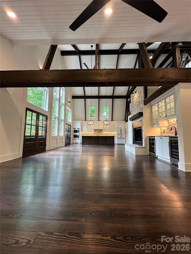 50 Turkey Trot Ln., Burnsville, NC 28714
