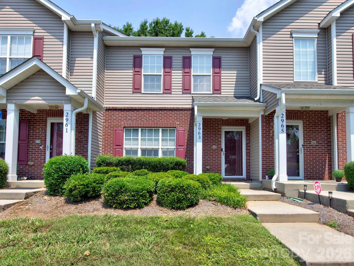 2963 Little Stream Ct., Matthews, NC 28105