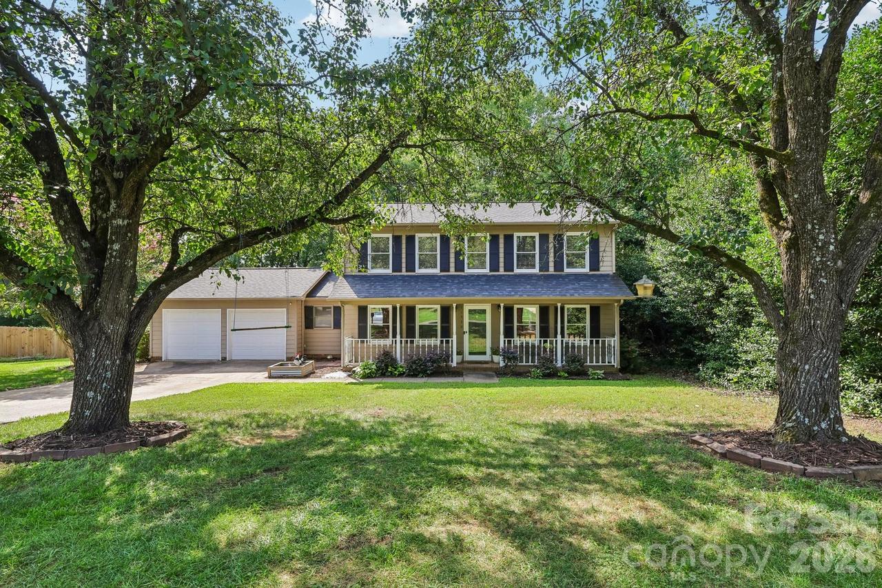 11530 Waterflower Ln., Charlotte, NC 28262