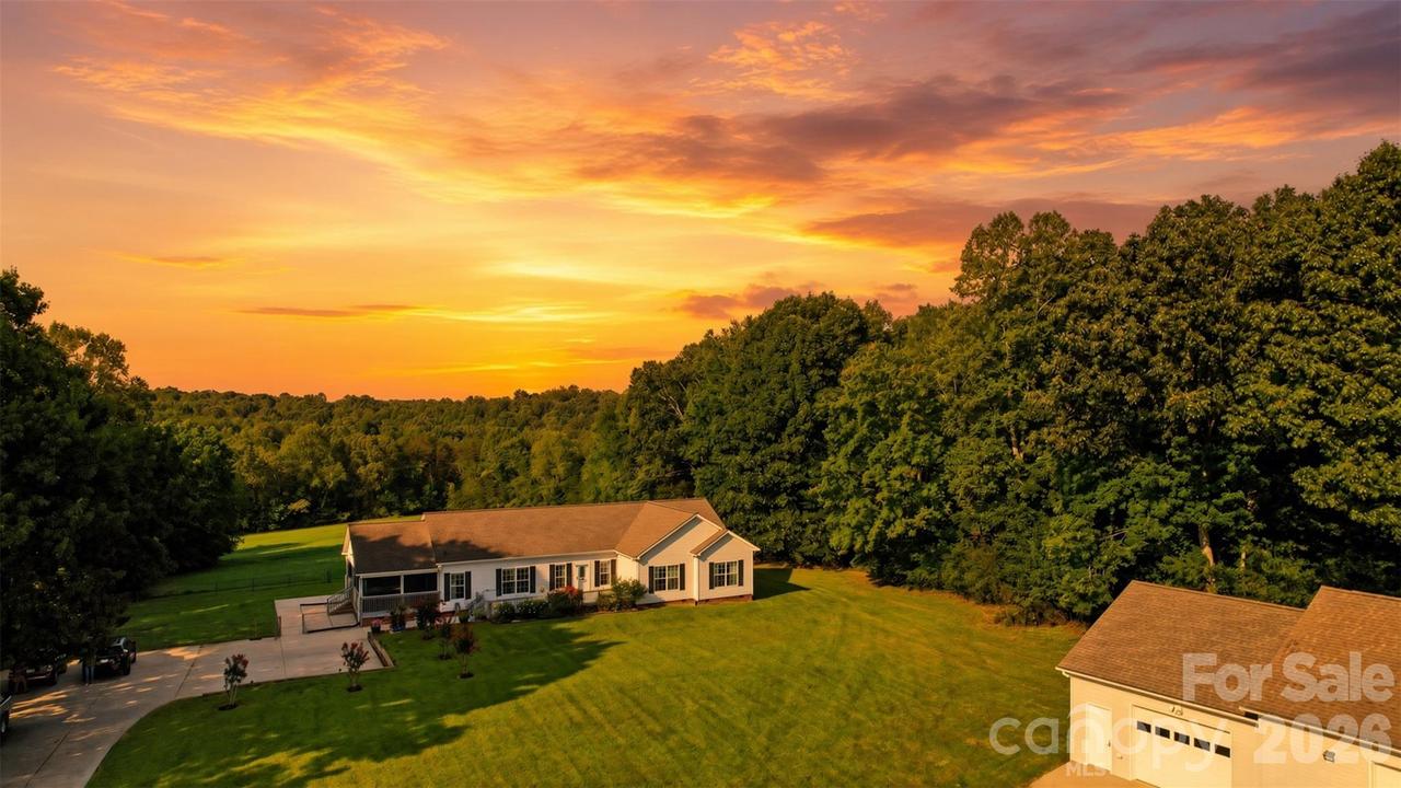 1910 Carl Fox Rd., Taylorsville, NC 28681