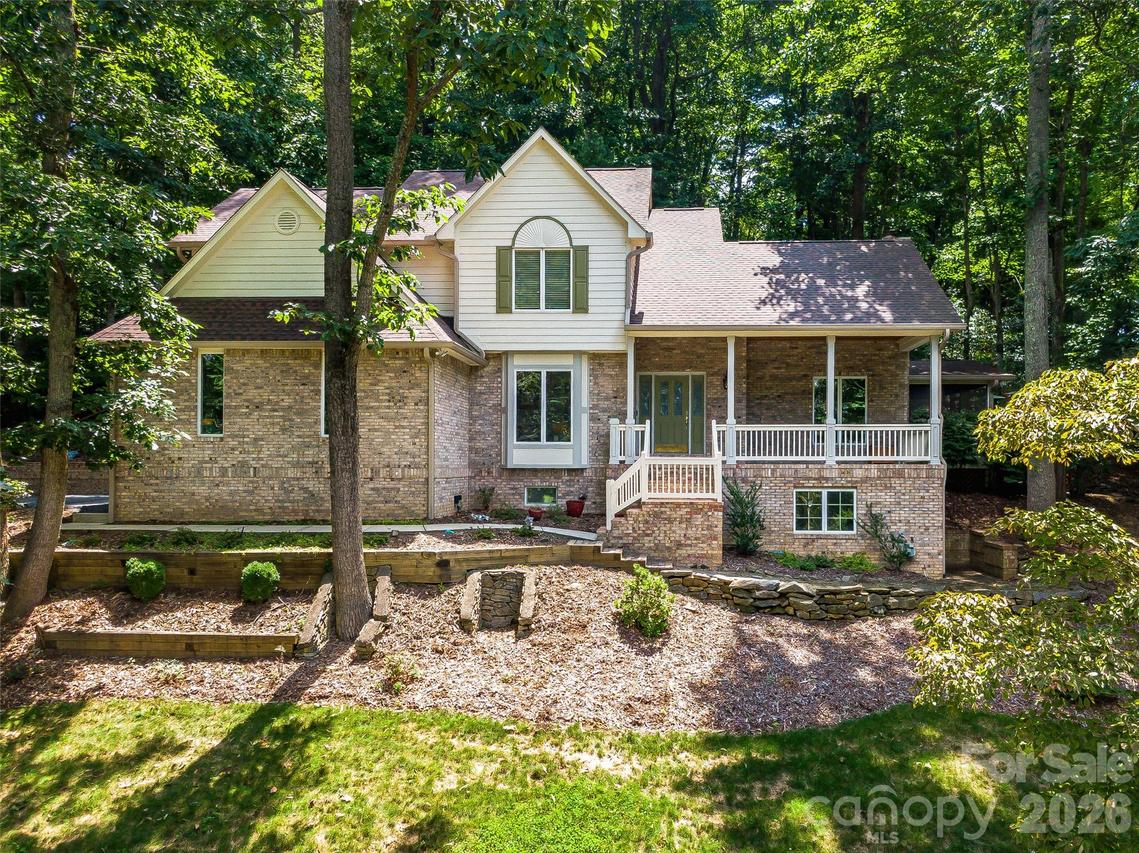 105 Galloway Dr., Asheville, NC 28803
