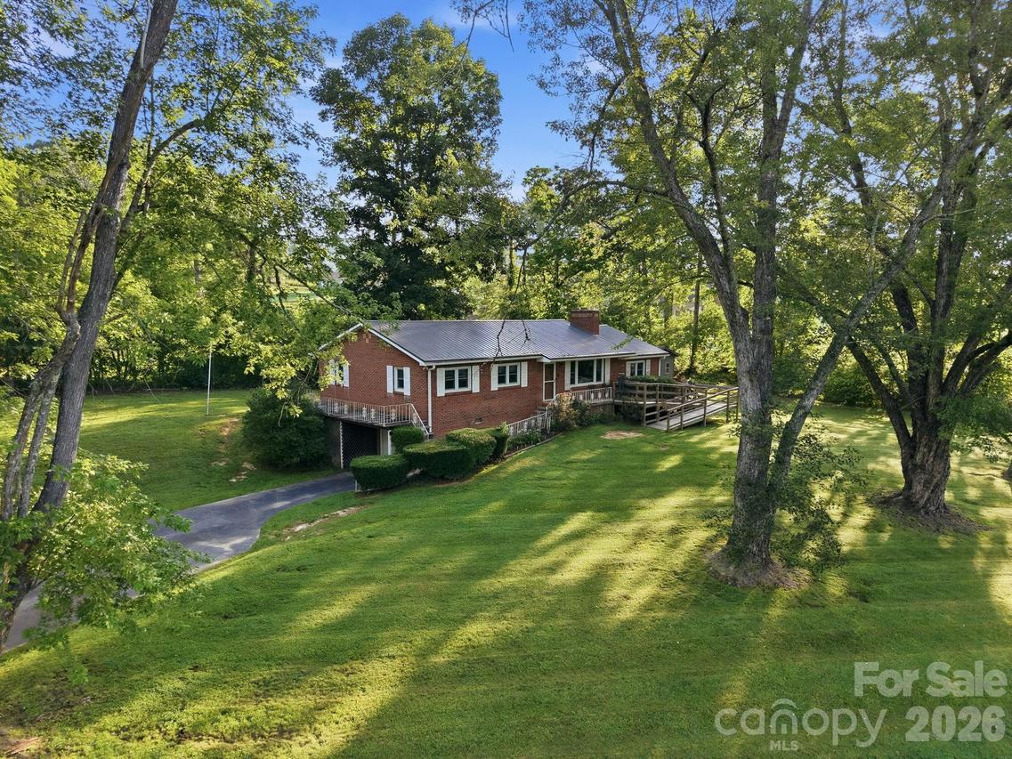 28 R And K Dr., Waynesville, NC 28786