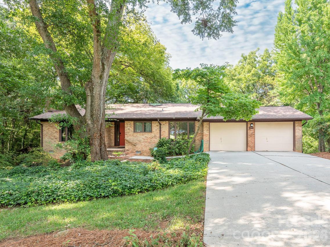 6211 Providence Ct., Concord, NC 28027