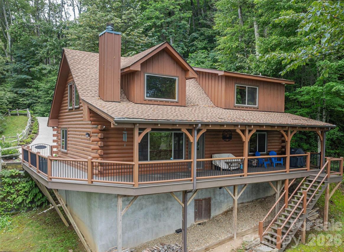 332 Gadohi Tr., Maggie Valley, NC 28751