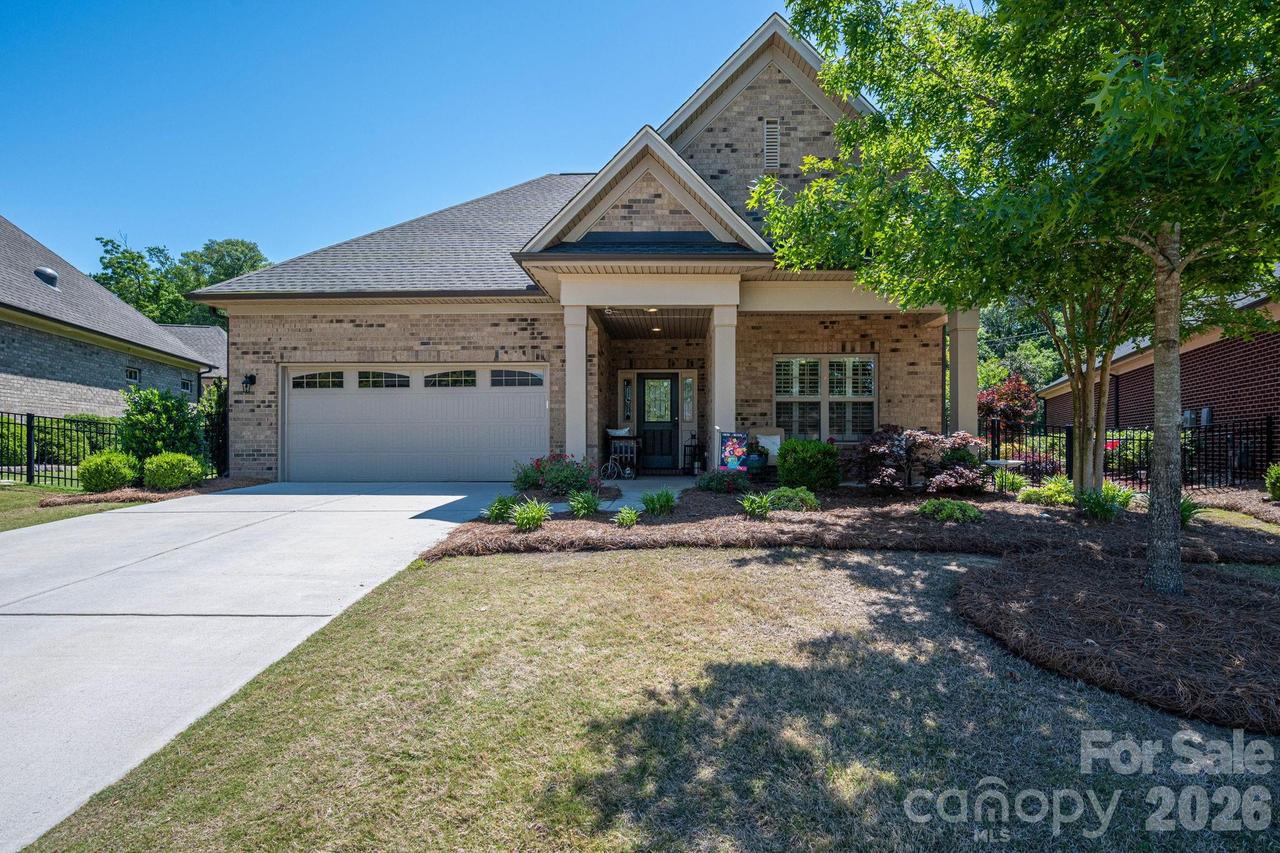 5228 Courtyard Ln., Belmont, NC 28012