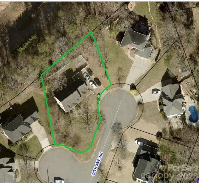 1137 38th Ave., Hickory, NC 28601
