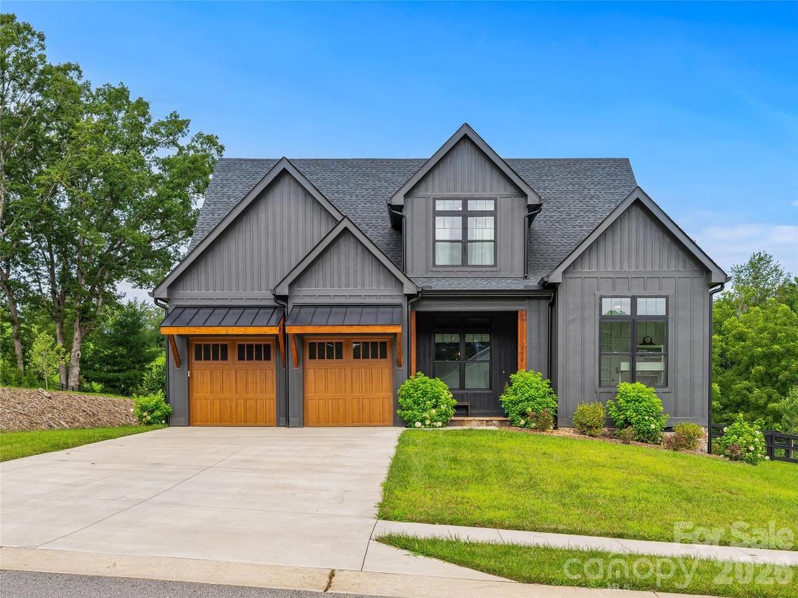 258 Mavrick Dr. #26R, Mills River, NC 28759