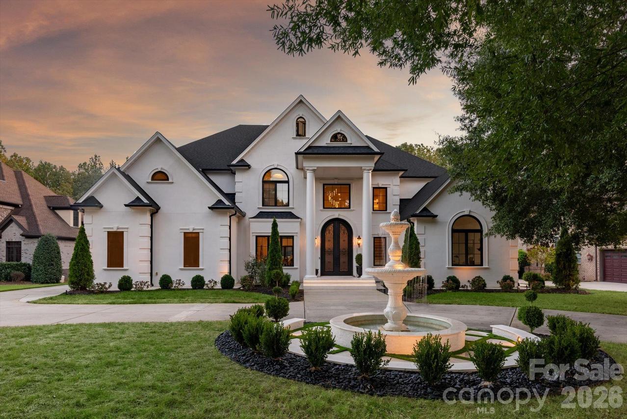 1704 Funny Cide Dr., Waxhaw, NC 28173
