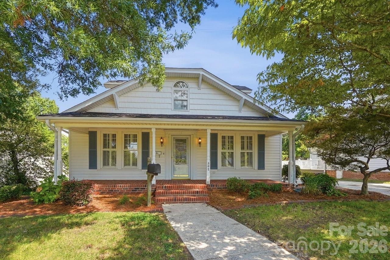 302 N Ridge Ave., Kannapolis, NC 28083
