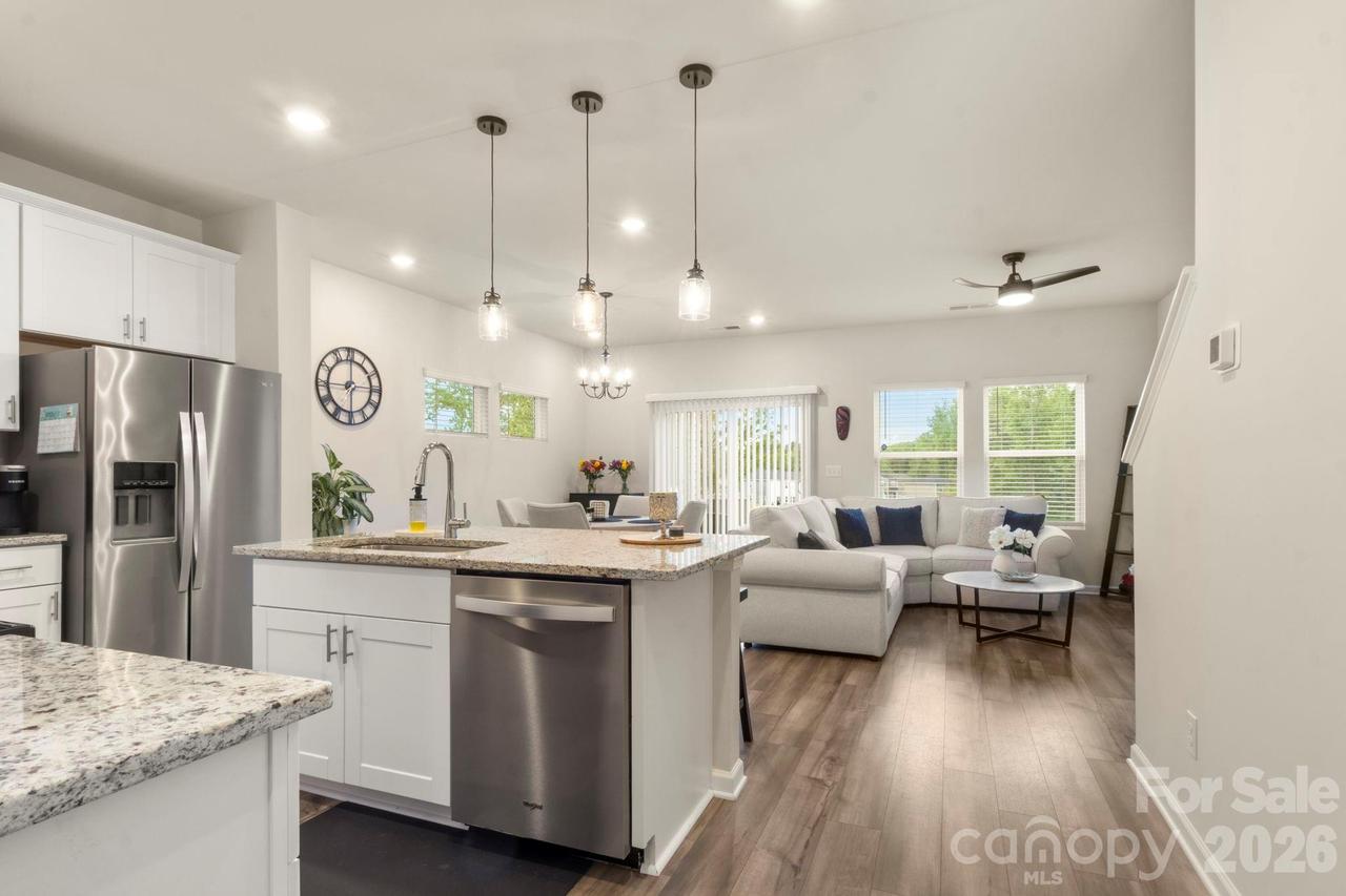 3045 Belstock Ct., Charlotte, NC 28216