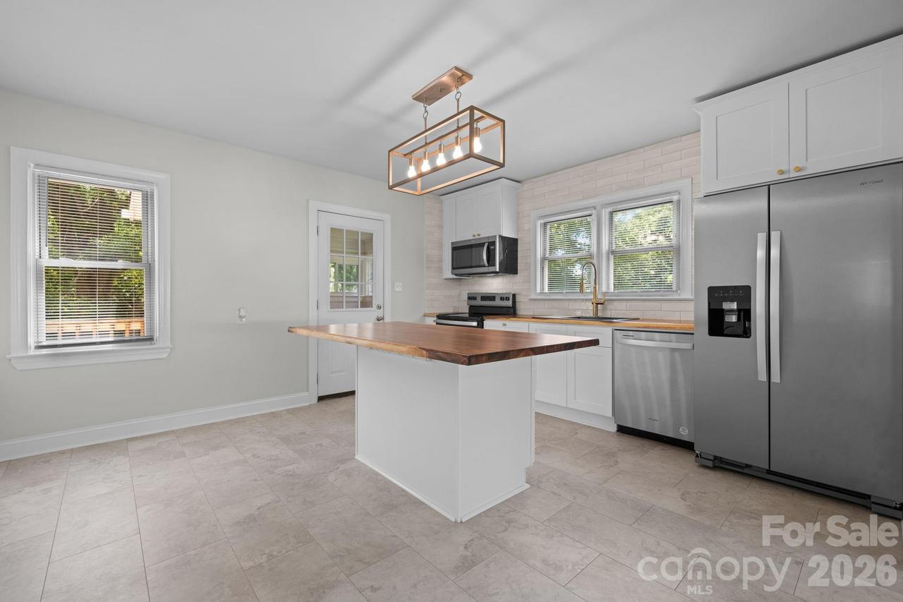 12 Ruth Ave., Newton, NC 28658
