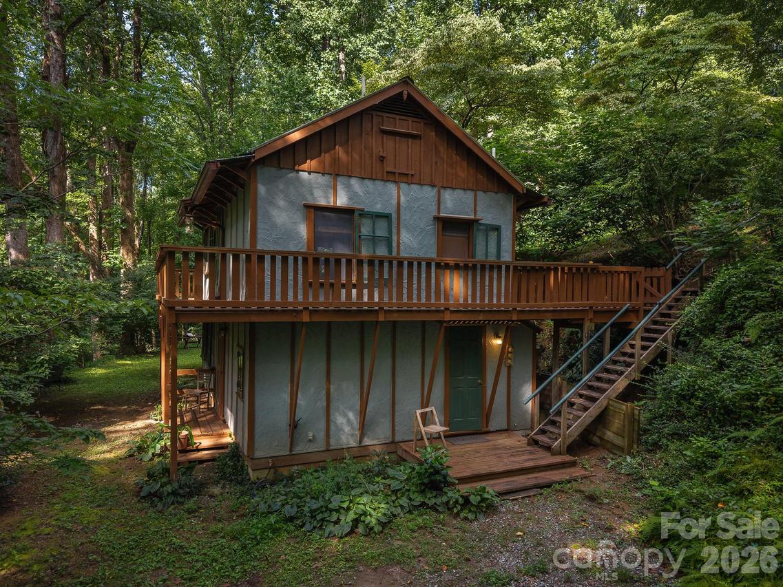 1051 Frost Rd., Saluda, NC 28773