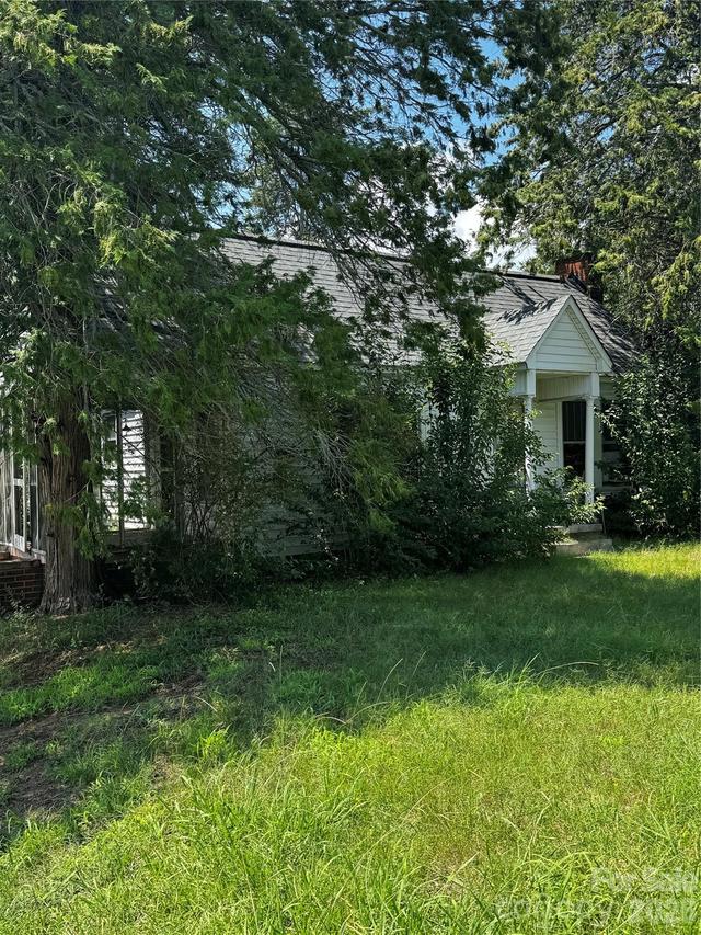 2811 N Main St., Kannapolis, NC 28081