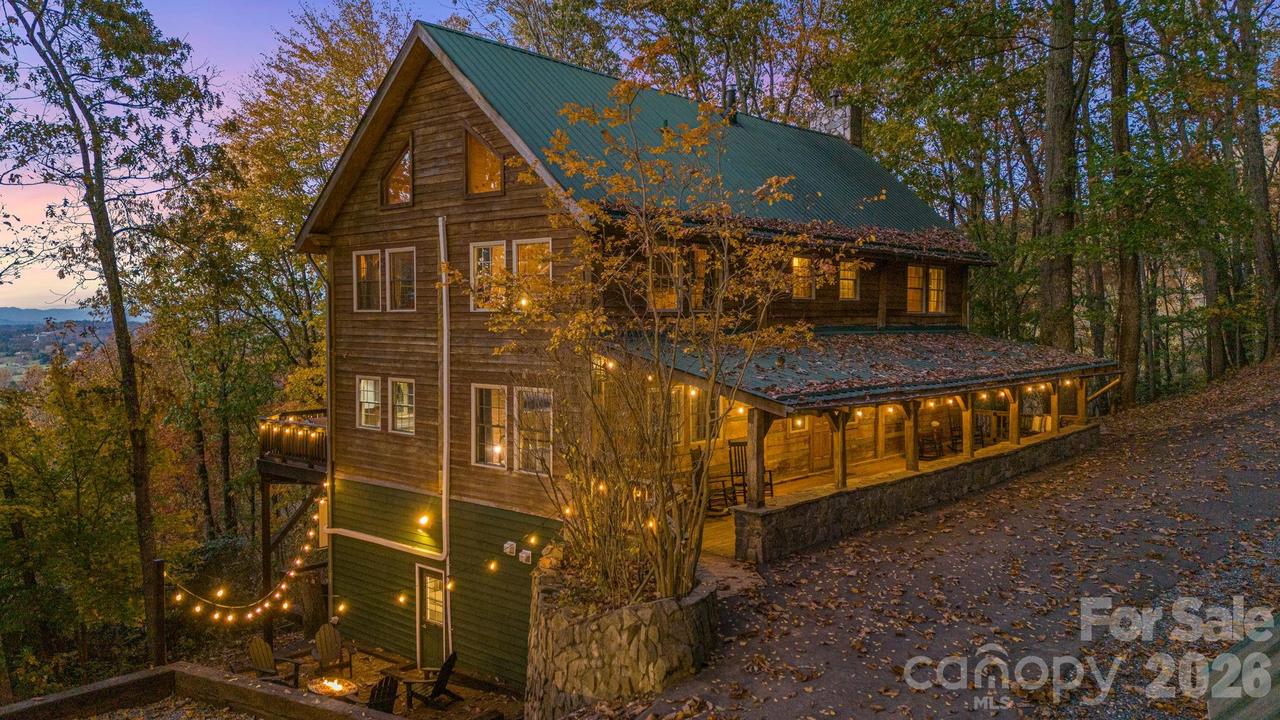 185 Blossom Ridge, Leicester, NC 28748