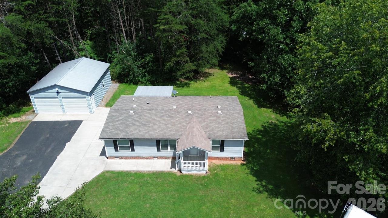 2344 Ashlee Meadows Ln., Lincolnton, NC 28092