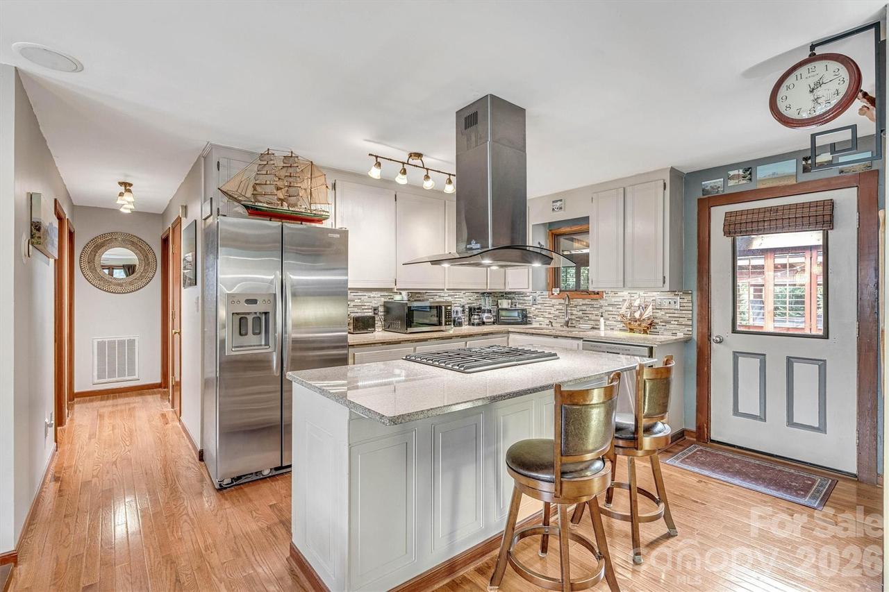 7697 Katherine Dr., Denver, NC 28037