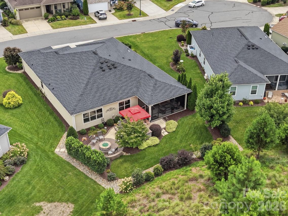 6127 Raven Rock Dr., Denver, NC 28037