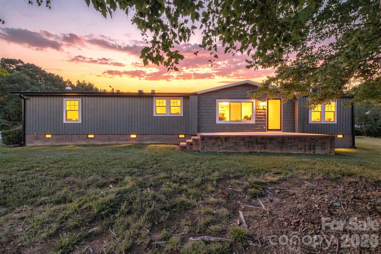 2587 Vision Dr., Catawba, NC 28609