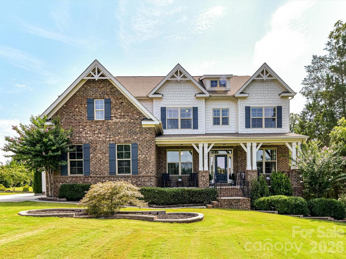 104 Sweet Grass Ln., Mooresville, NC 28115