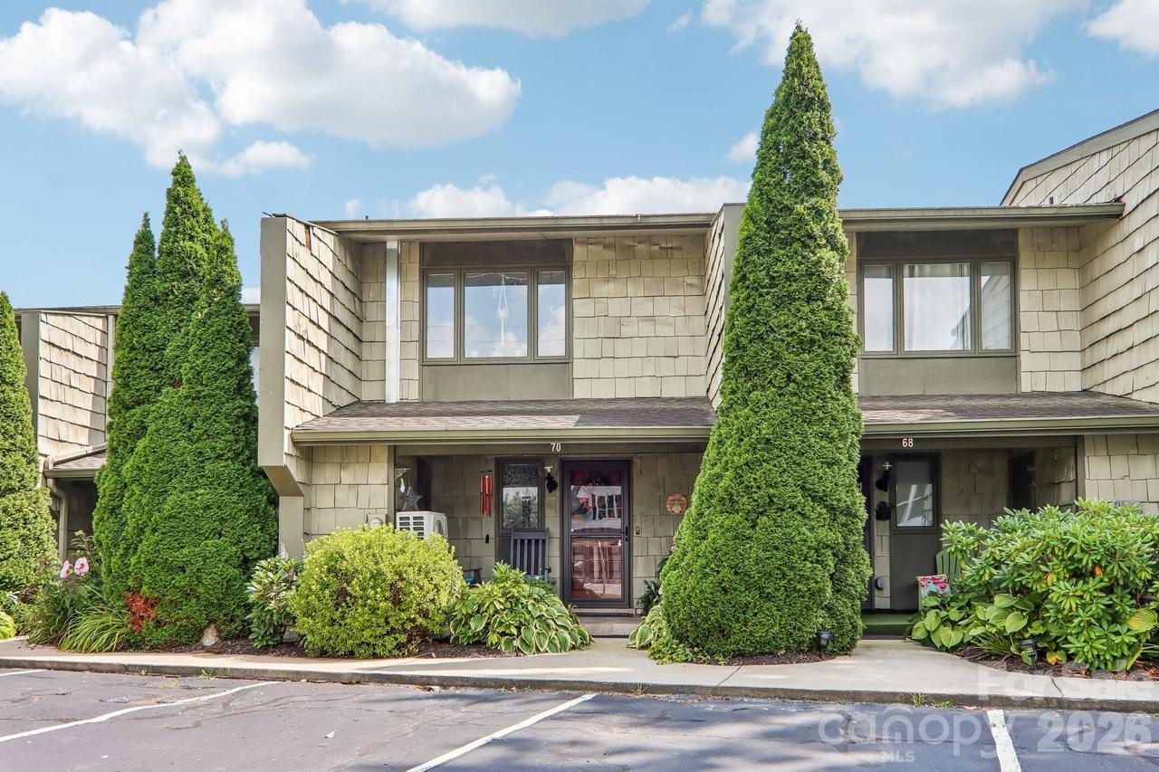 70 Ninevah Rd., Waynesville, NC 28786