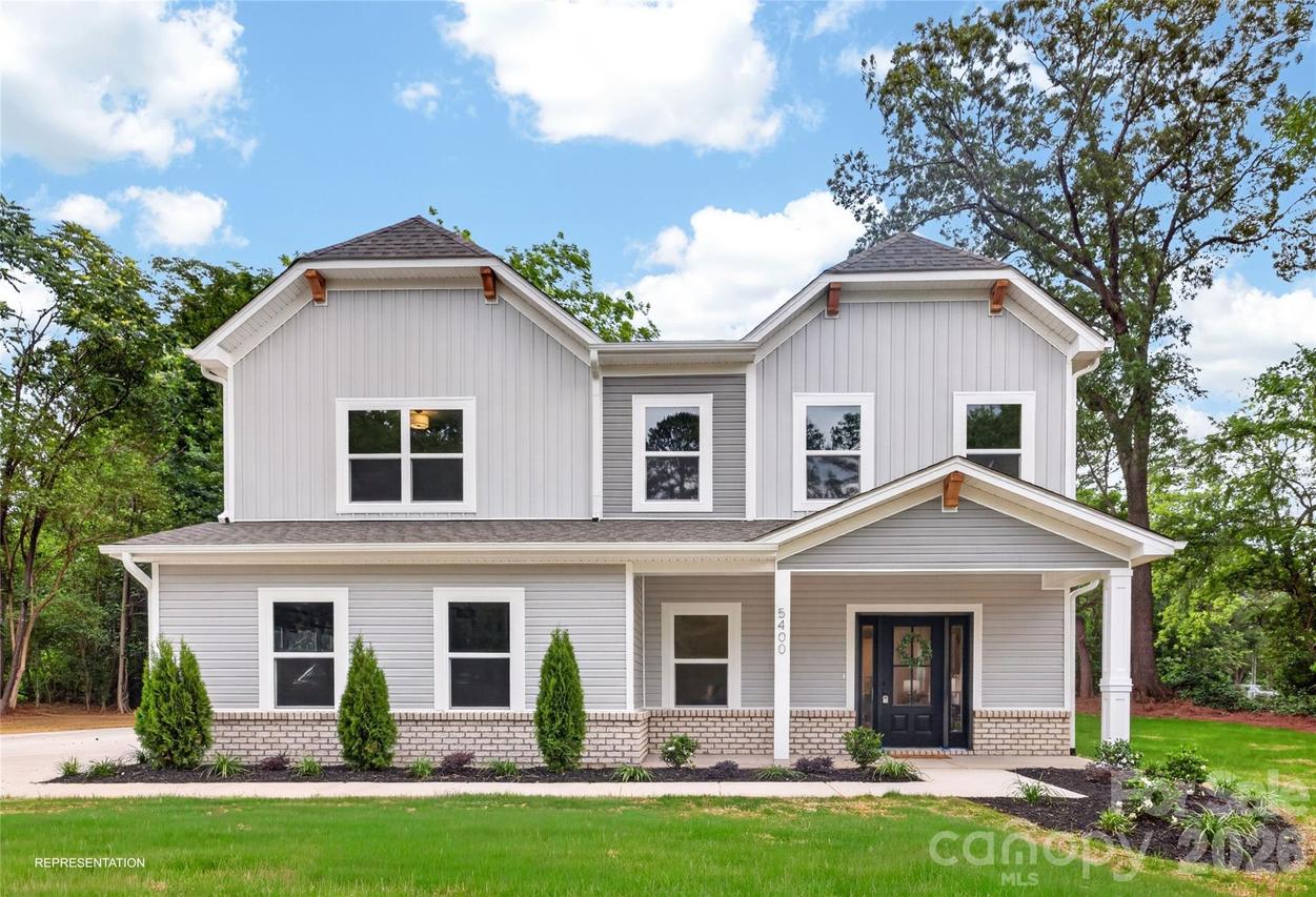 9006 Pinenoll Ln., Charlotte, NC 28215