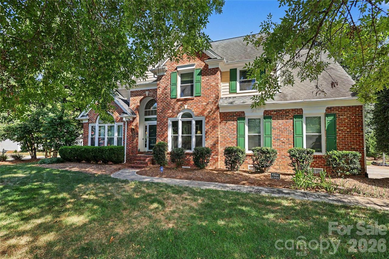 7903 Long Nook Ln., Charlotte, NC 28277