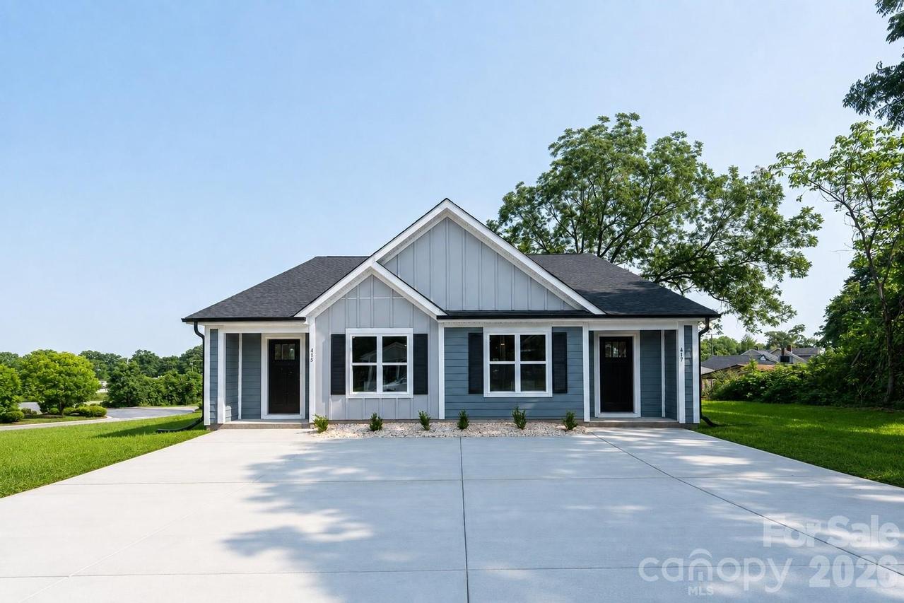 415-417 F Ave., Hickory, NC 28602