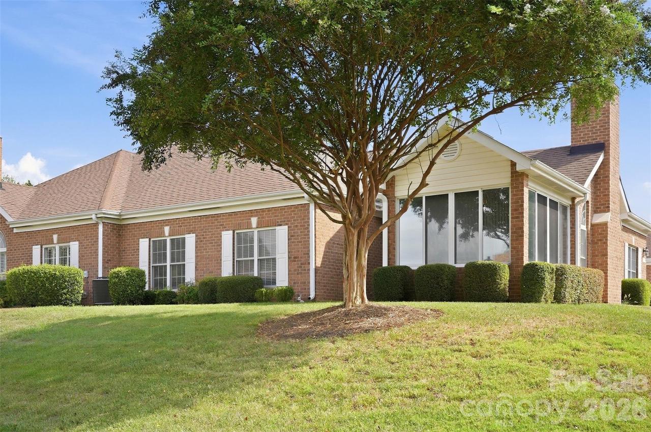 9920 Park Willow Dr., Charlotte, NC 28210
