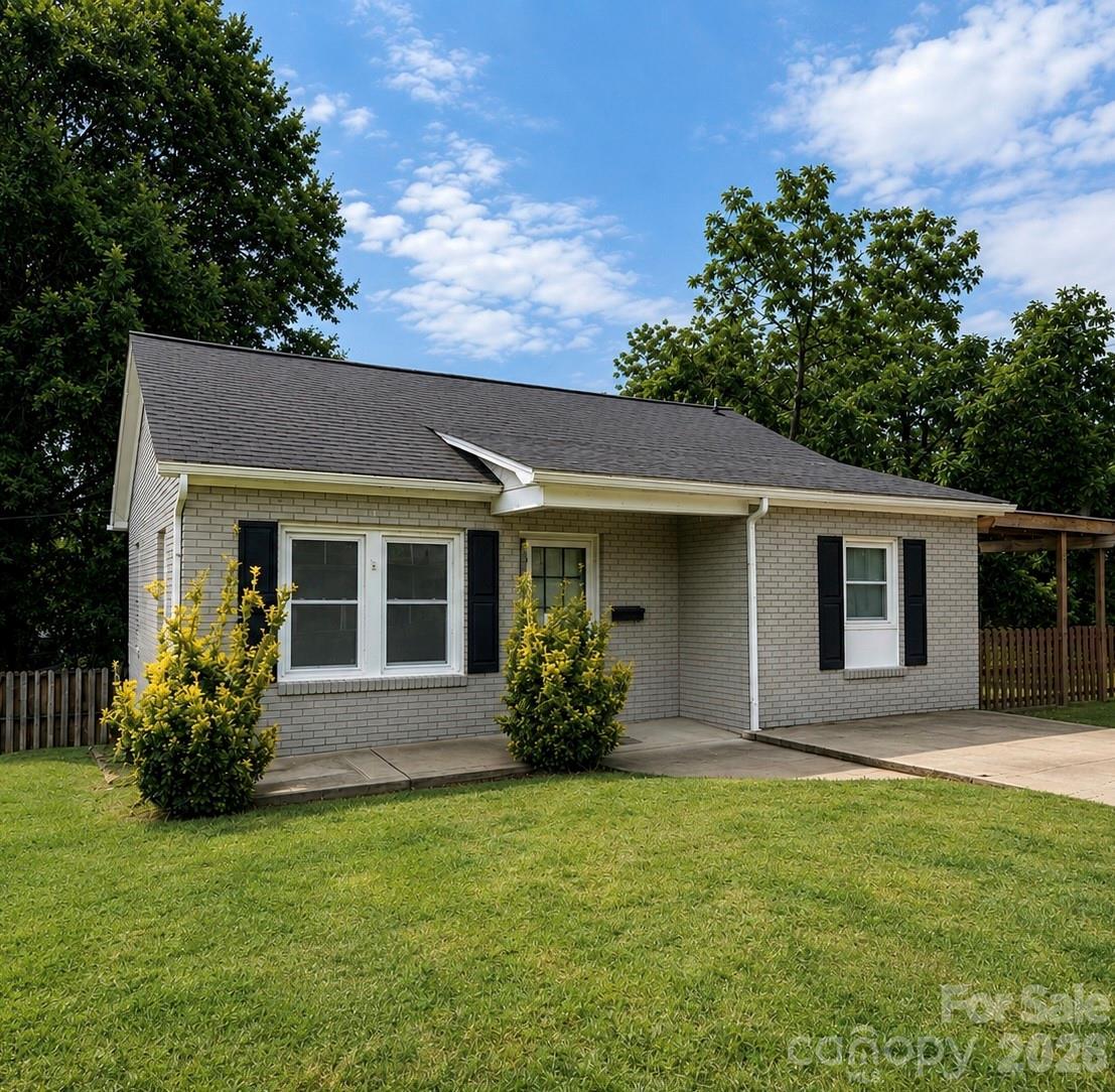 56 1st Ave., Taylorsville, NC 28681