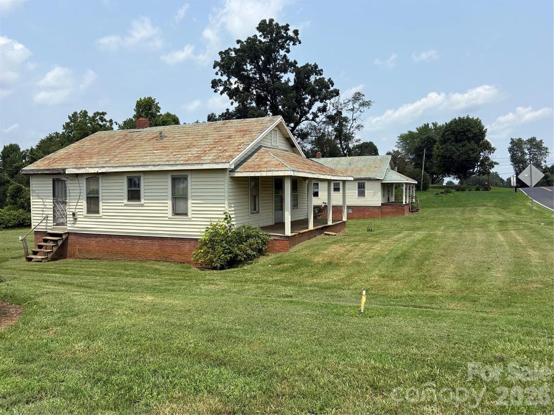 1306 Salem Rd., Morganton, NC 28655