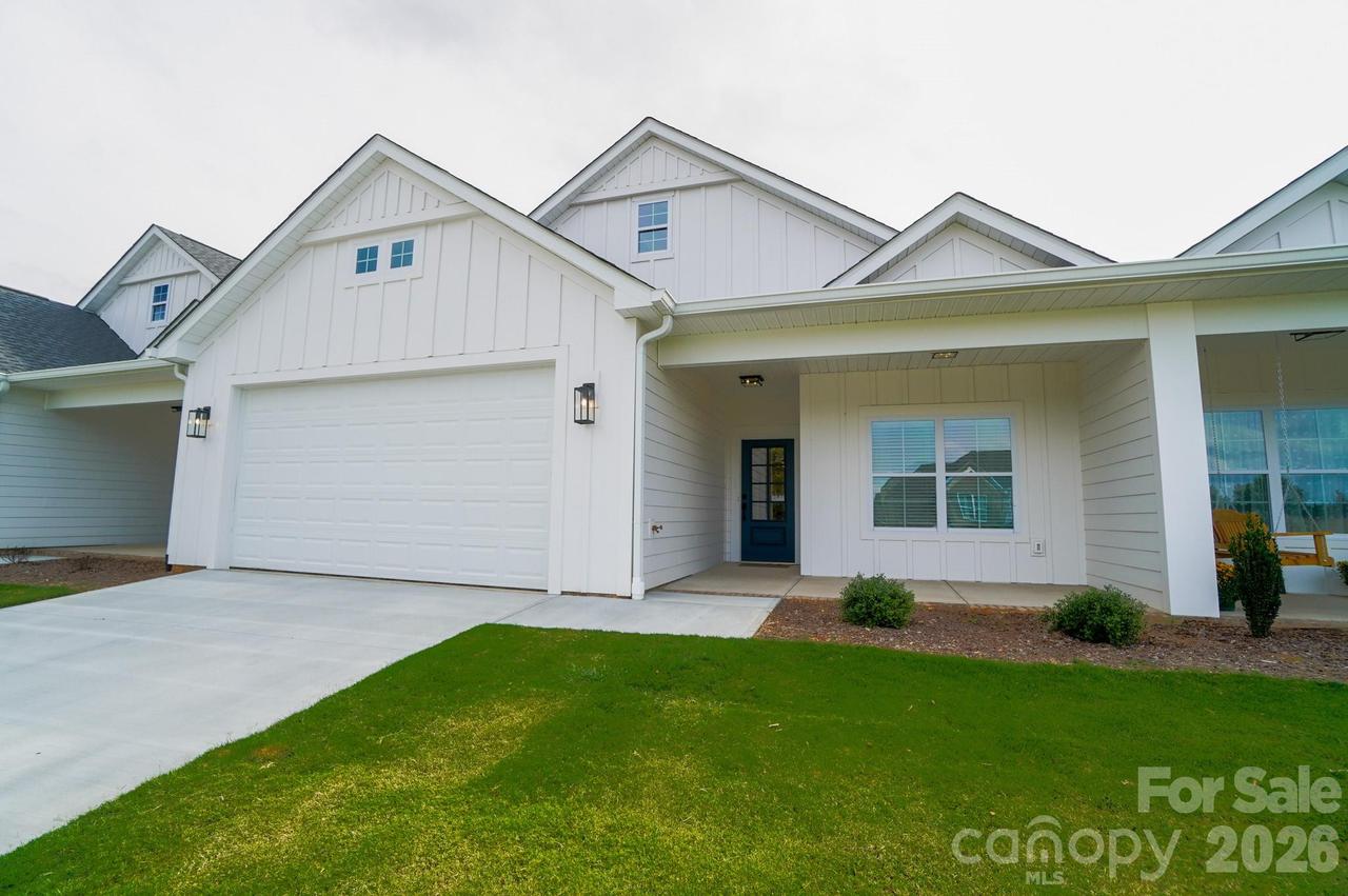 112B Deer Brook Dr., Shelby, NC 28150