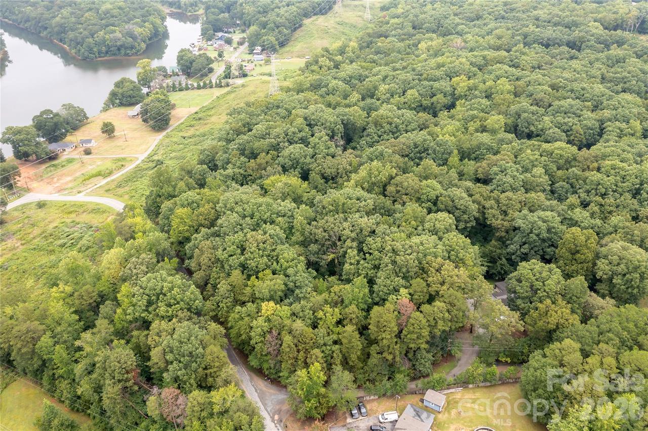 2127 Newhart Rd., Charlotte, NC 28214