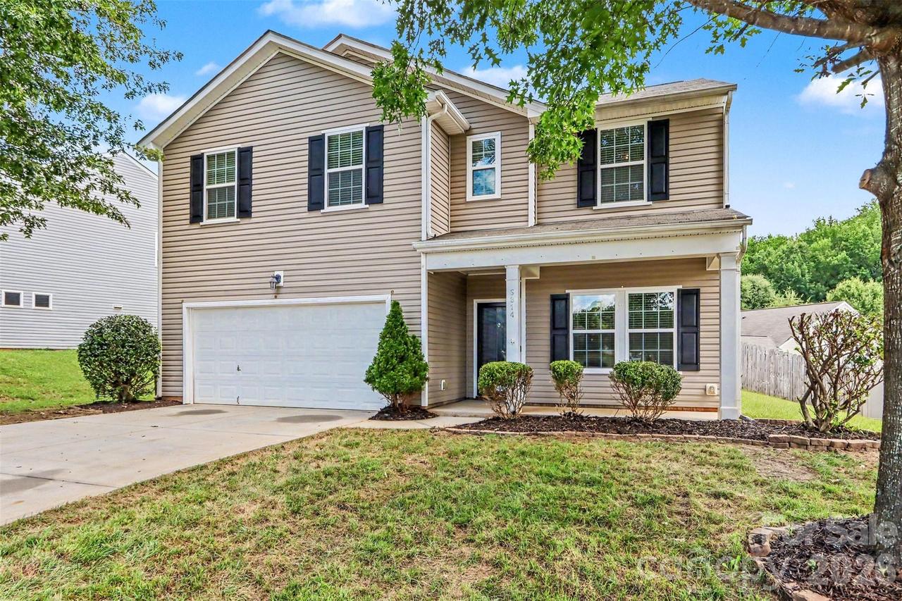 6814 Barefoot Forest Dr., Charlotte, NC 28269