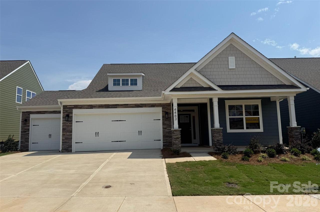 4463 Blue Mound Ct., Stanley, NC 28164