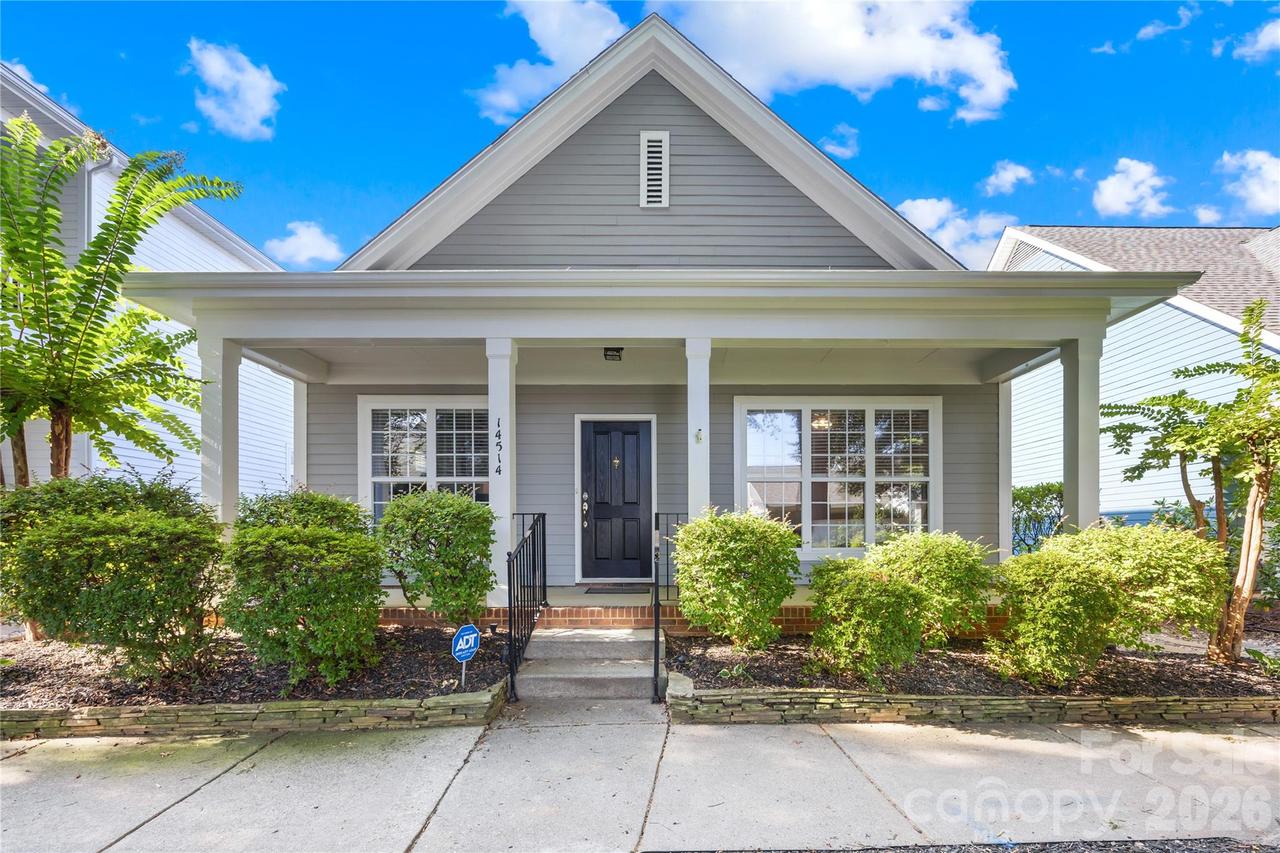 14514 Holly Springs Dr., Huntersville, NC 28078