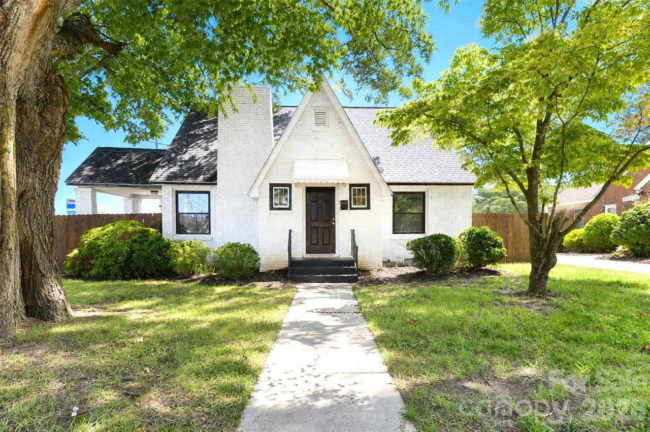 710 Sloop Ave., Kannapolis, NC 28083