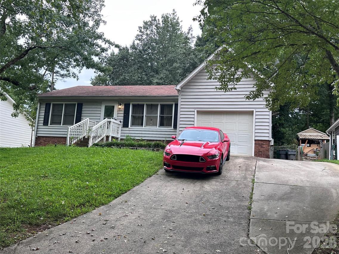 2825 Allenton Trails Ln., Charlotte, NC 28212