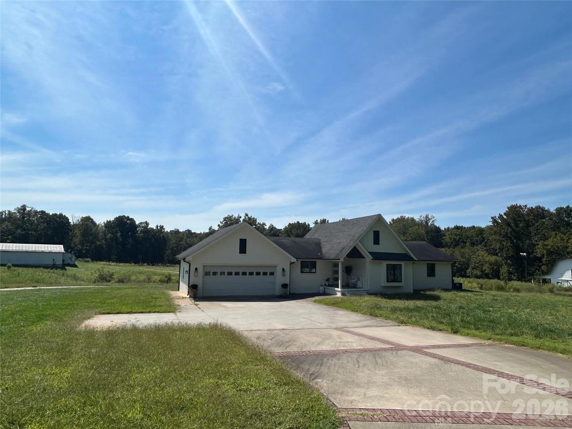 9151 Archer Rd., Davidson, NC 28036