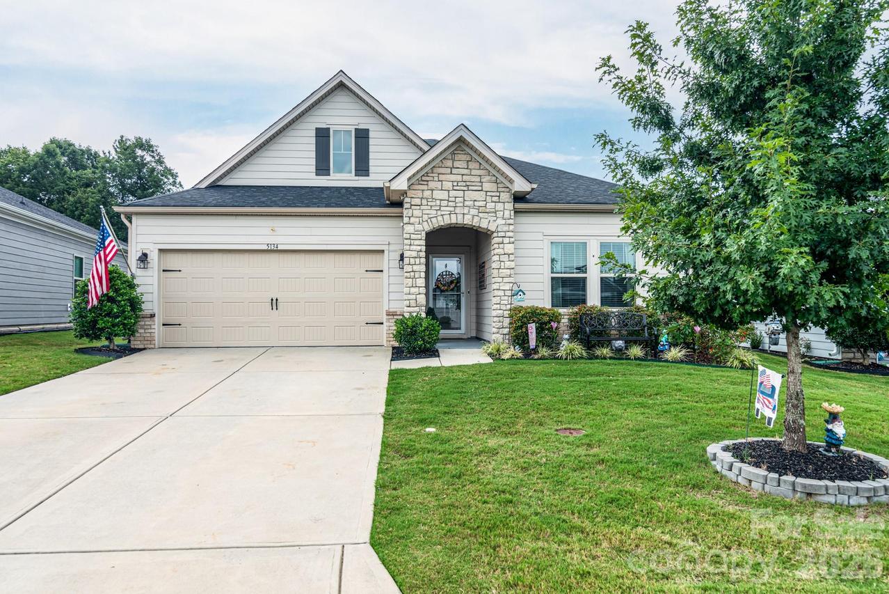 5134 Turtle Creek Dr., Denver, NC 28037
