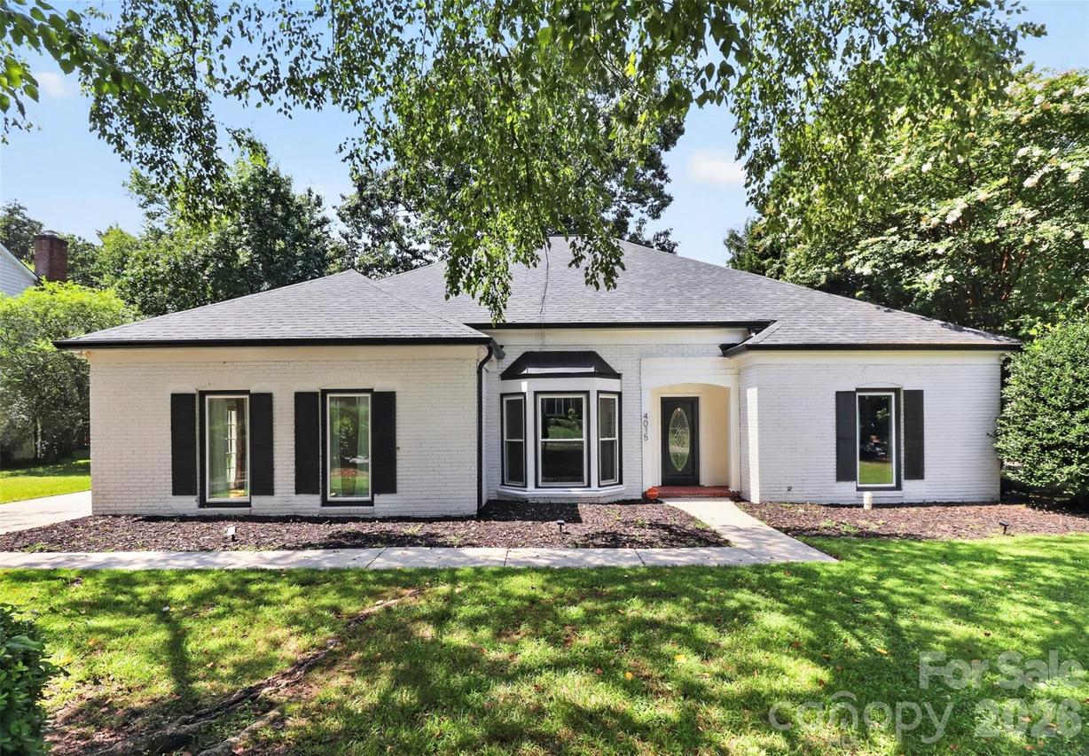 4015 Thistledown Ct., Charlotte, NC 28269