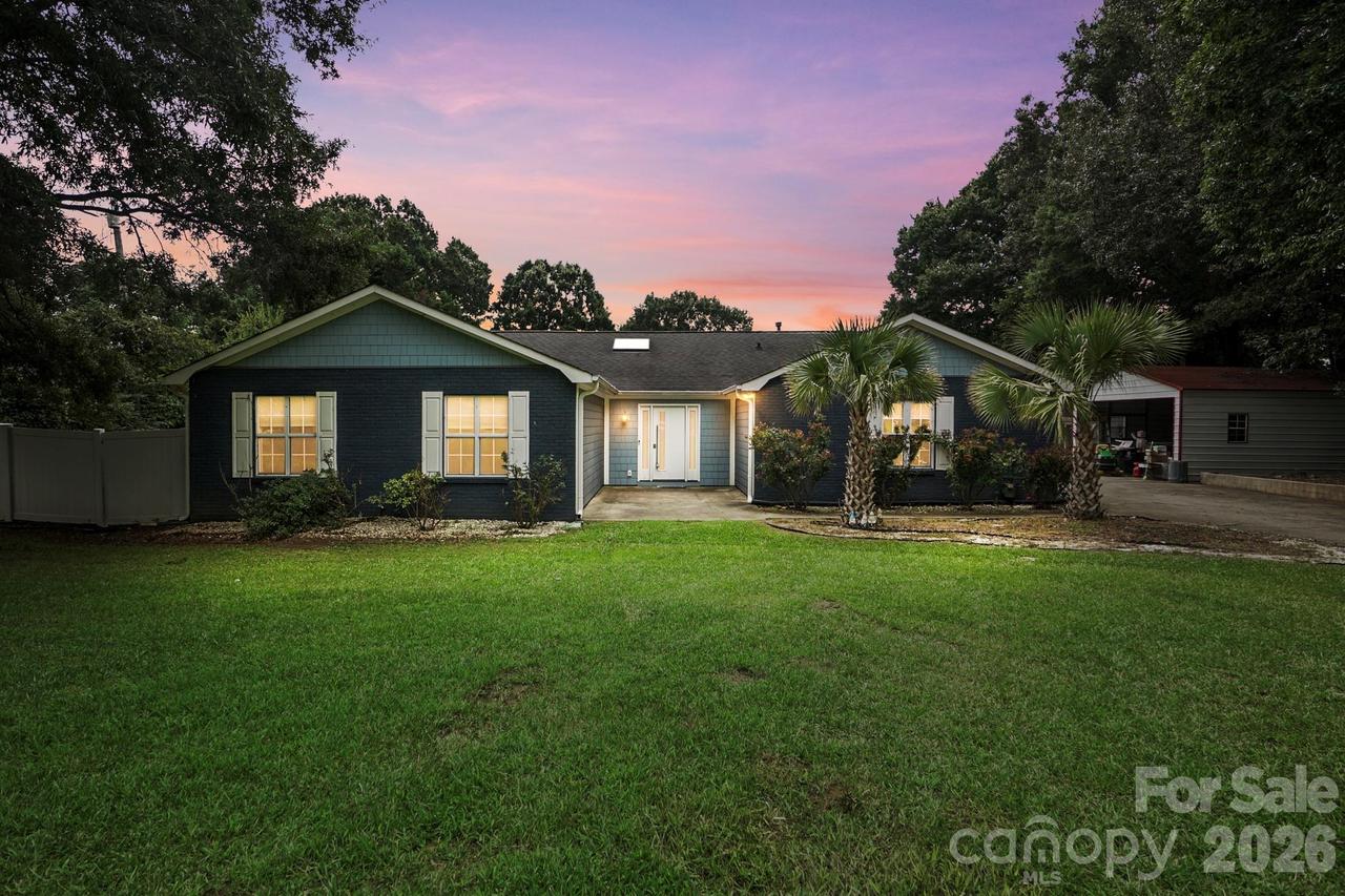 14010 Mareshead Ln., Matthews, NC 28105