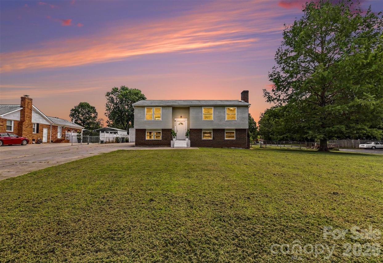 2119 O Hara Dr., Charlotte, NC 28273