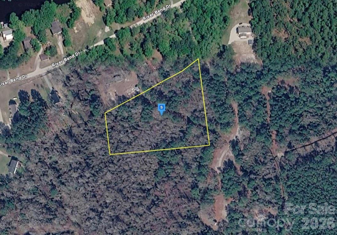 1800 River Bend Dr., Burgaw, NC 28425