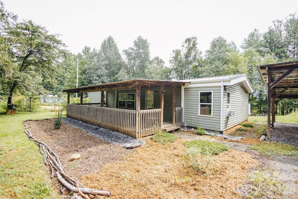 3099 Harmony Grove Rd., Nebo, NC 28761